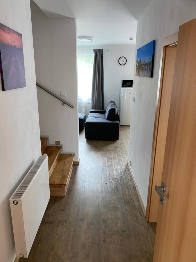 Apartmany Krupka エクステリア 写真