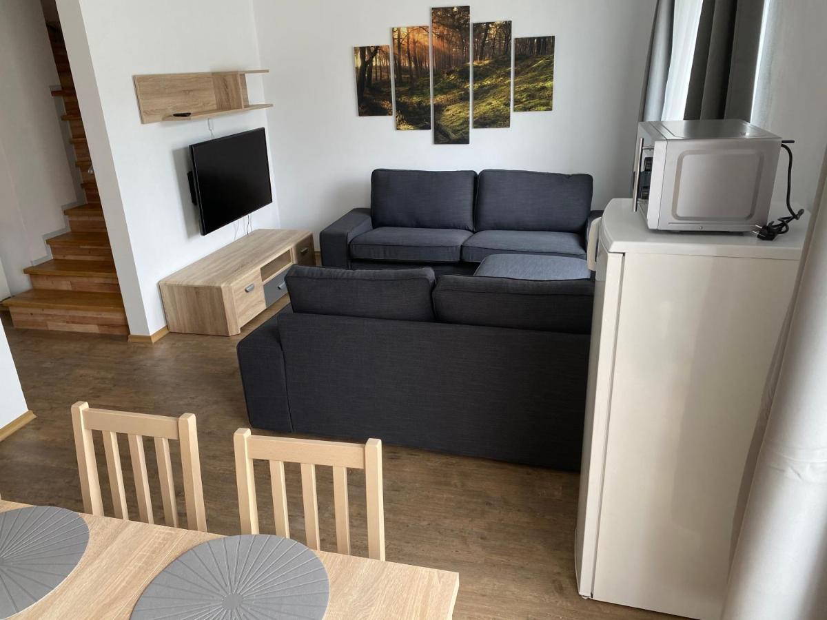 Apartmany Krupka エクステリア 写真