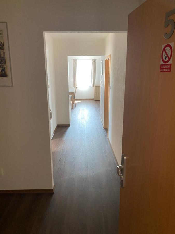 Apartmany Krupka エクステリア 写真