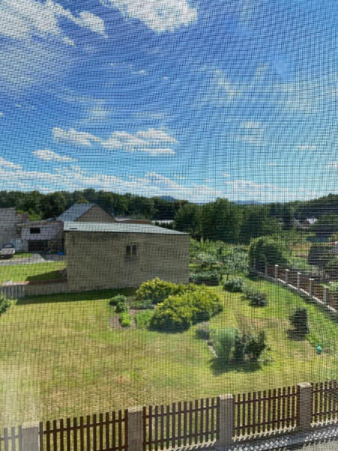 Apartmany Krupka エクステリア 写真