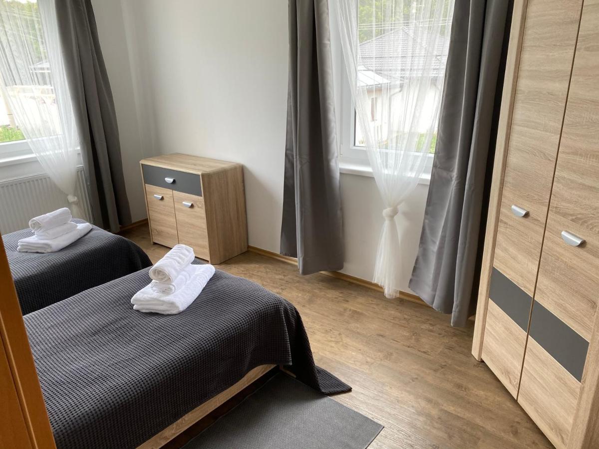 Apartmany Krupka エクステリア 写真